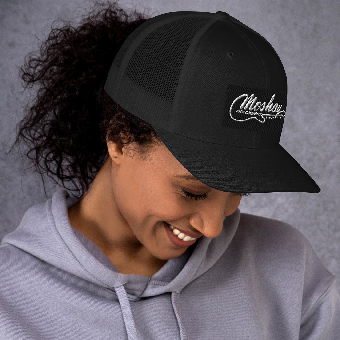 Moshay Pick Trucker Cap