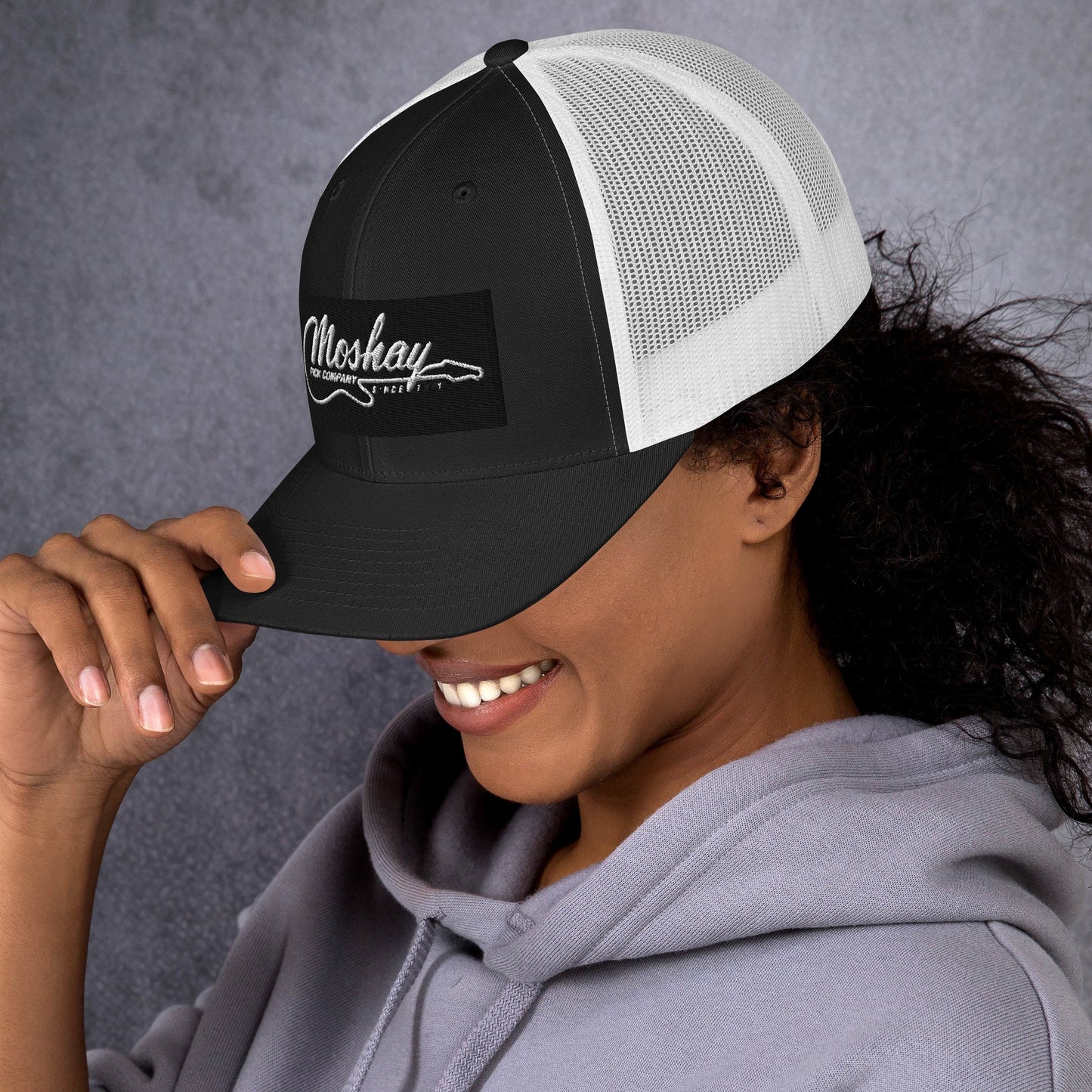 Moshay Pick Trucker Cap