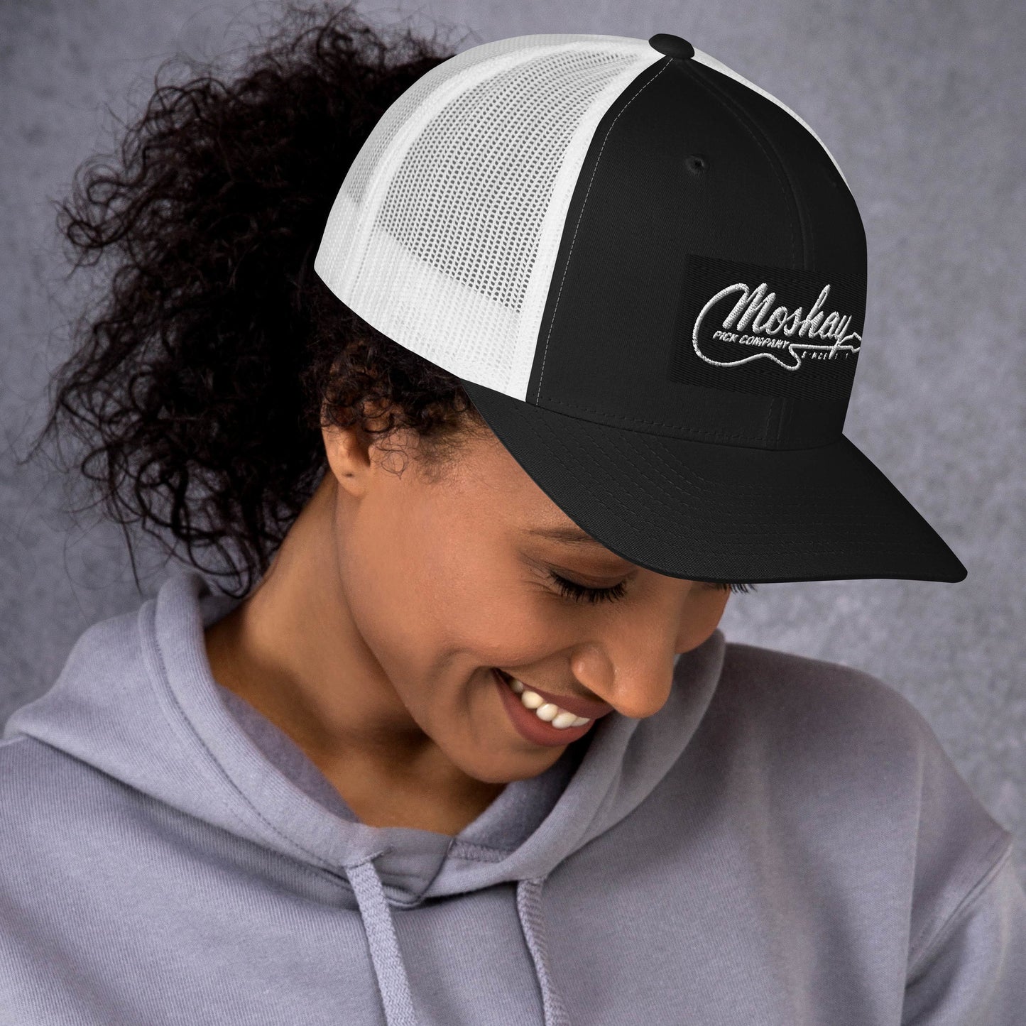 Moshay Pick Trucker Cap