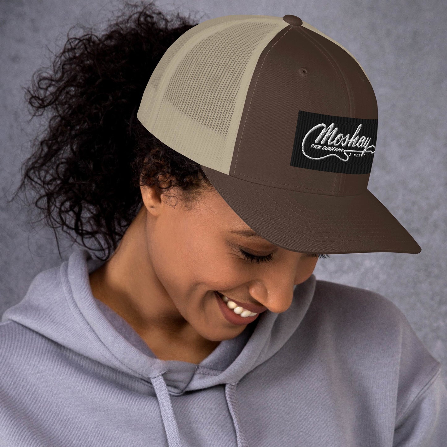 Moshay Pick Trucker Cap