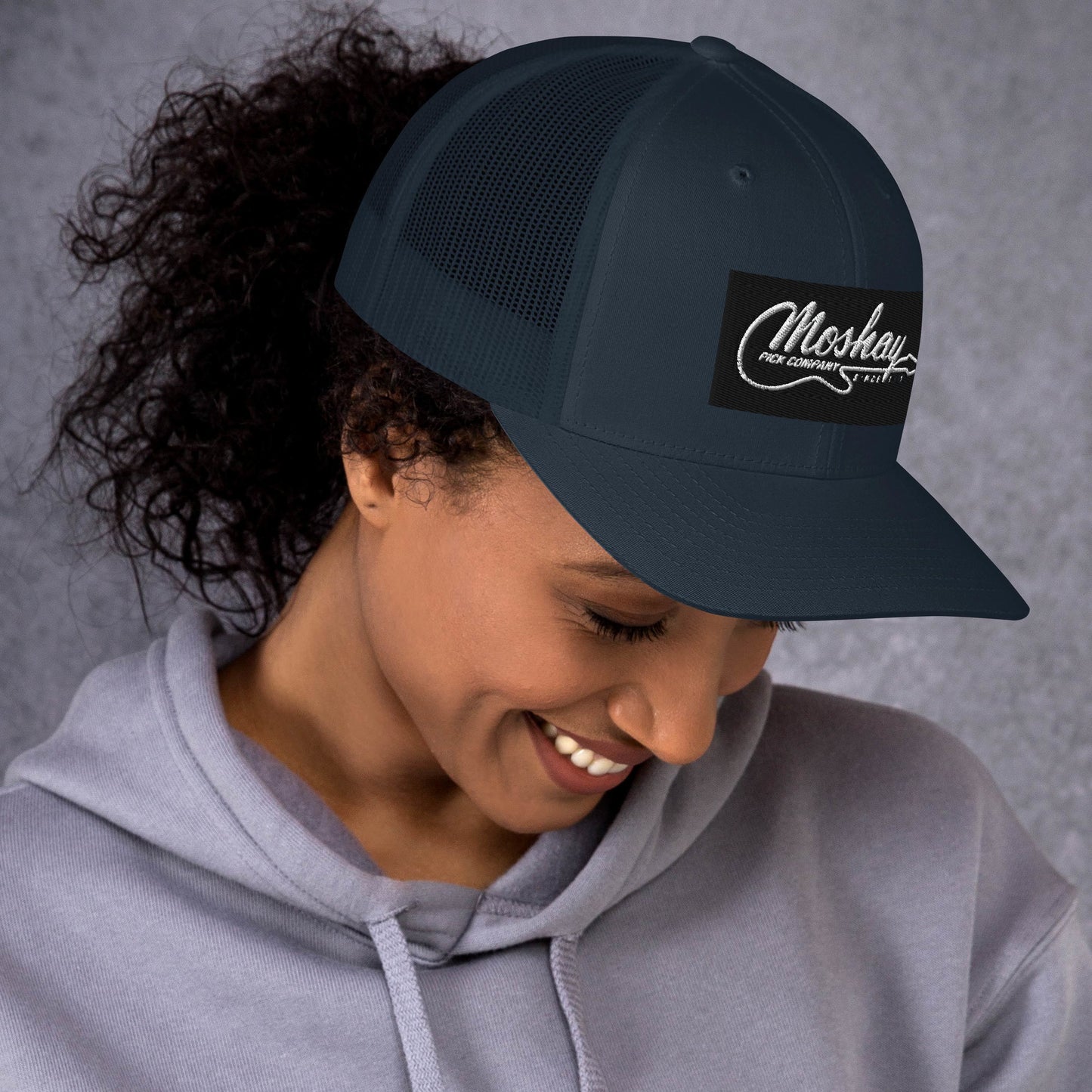 Moshay Pick Trucker Cap